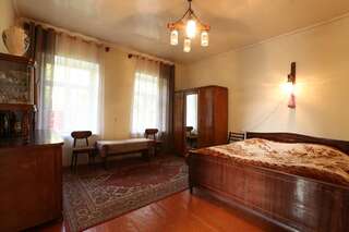 Отели типа «постель и завтрак» Guesthouse 'Ashot Shalunts' Горис Двухместный номер с 1 кроватью-1